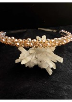 Нежна кристална диадема с кристали Сваровски цвят златна сянка - бежово модел Mademoiselle Claudette